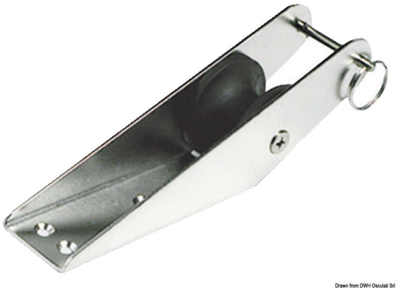 Bow roller with safety pin