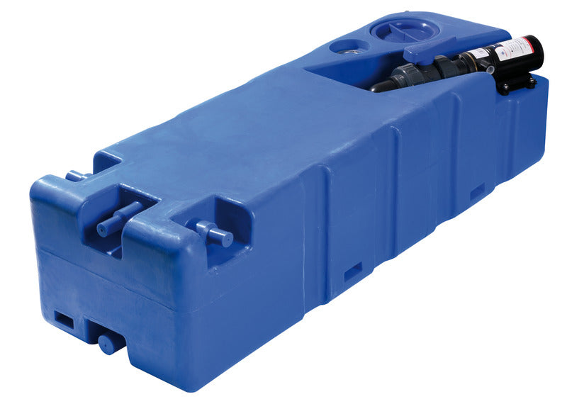 Svartvattentank med horisontell macerator och slanganslutningsinlopp